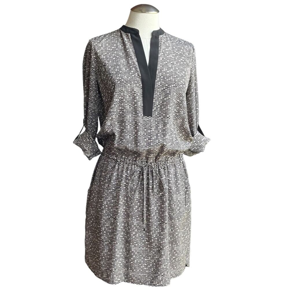 Women's Vince Black Cream Geometric‎ Print Silk Drawstring Waist Shirt Dress XS
